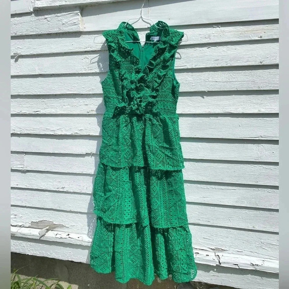 Endless Rose Lace Green tiered Midi Dress (M) - Picture 5 of 8